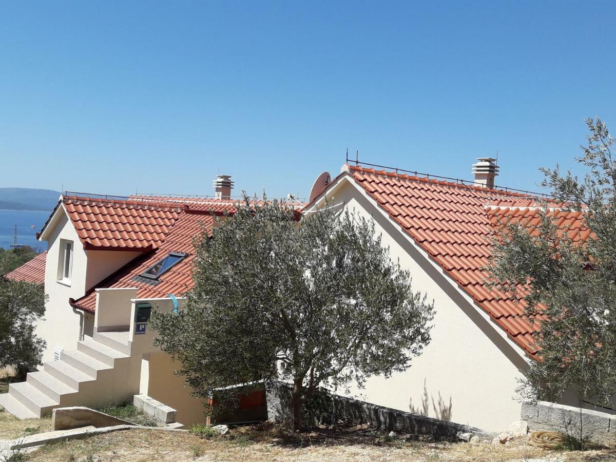 Apartmani Timon Bol Exterior foto